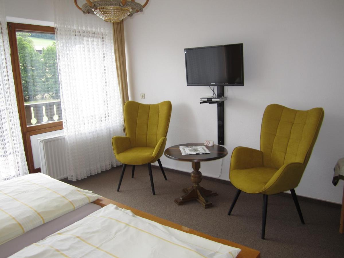 Pension-Gaestehaus Waldhof Winterberg Eksteriør billede